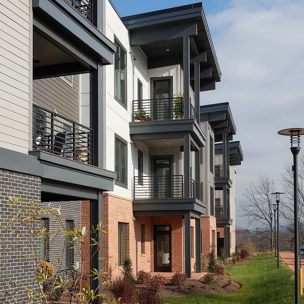 Exterior of The Vistas at Fox HIll